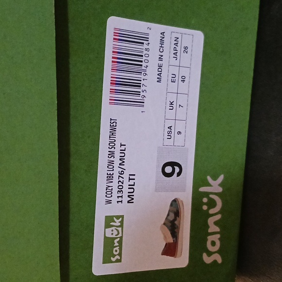 Sanuk Cozy Vibes Slippers - Picture 7 of 7